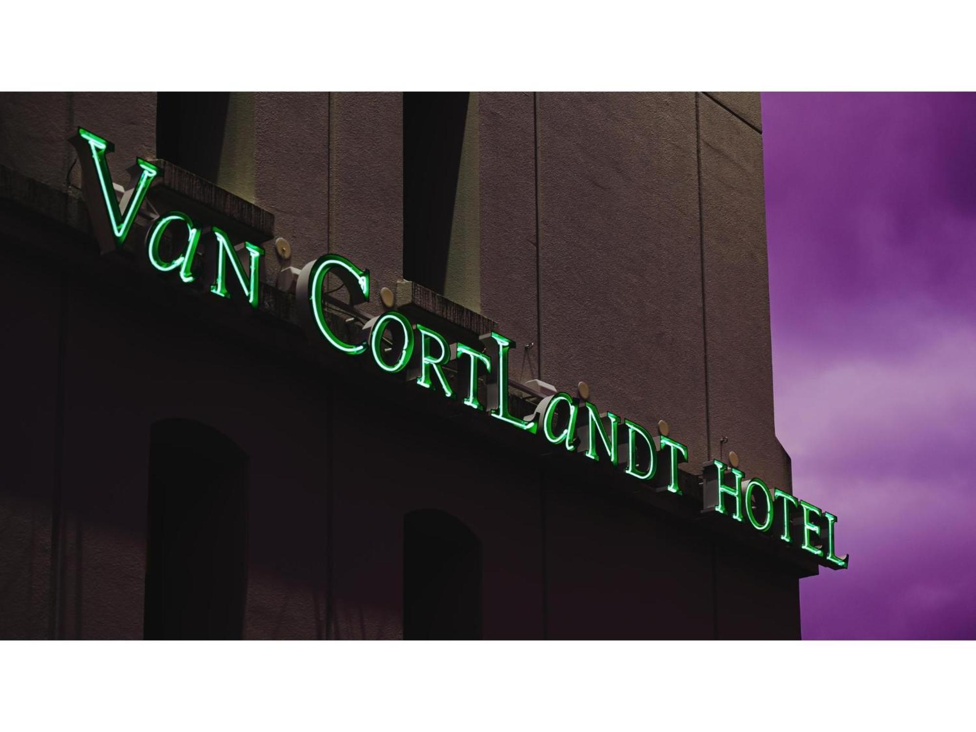 Van Cortlandt Hotel - Vacation Stay 17465V Aira Eksteriør billede